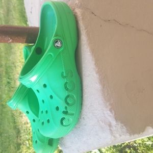 💚Green Crocs💚